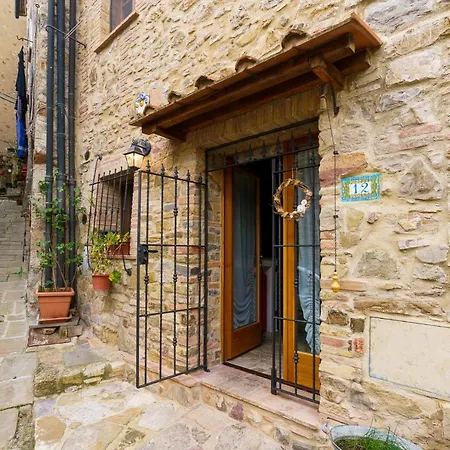 Сasa de vacaciones La Casetta Nel Borgo *